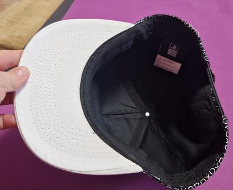 Šiltovka playstation, 58