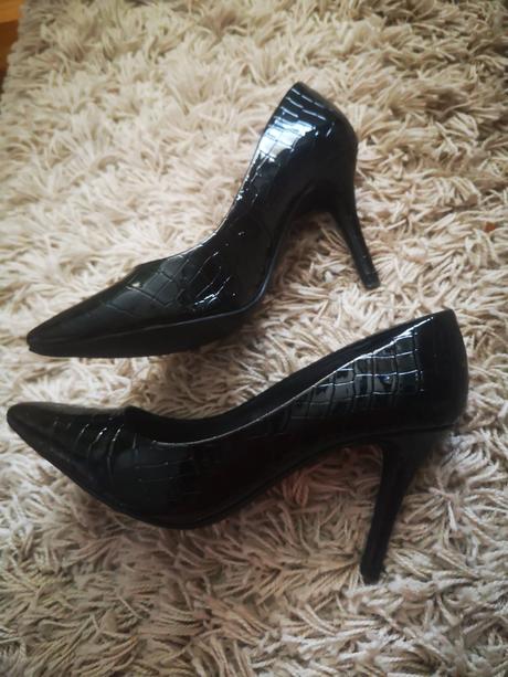 Dámske lodičky zn. baťa, baťa,38