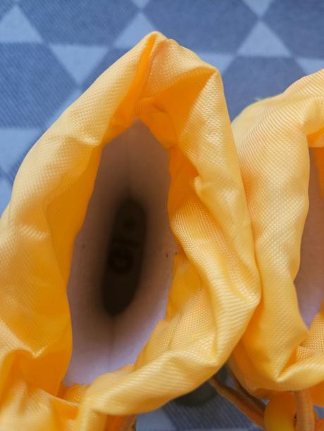 Gumáky coqui, coqui,25