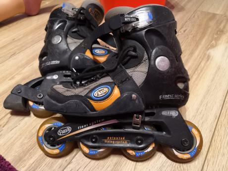 Kolieskové korčule, 32