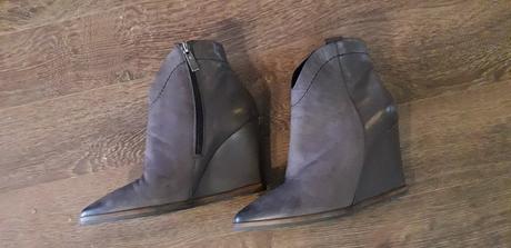 Carini kotnikove čižmičky, lasocki,37