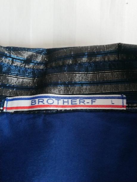 Pánske tričko so strieborným golierom, brother-f, l