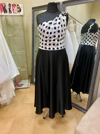 Spoločenské šaty vo veľkosti xl/xxl/3xl, xl / xxl