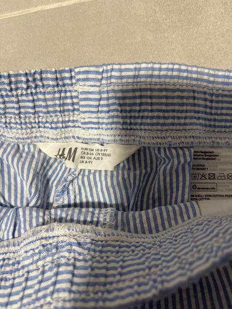 2x šortky kraťase next h&m 134/140, 134