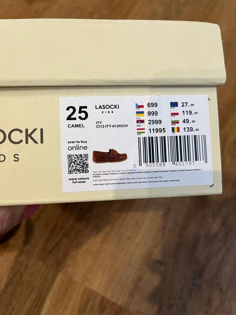 Chlapčenské mokasíny, 25