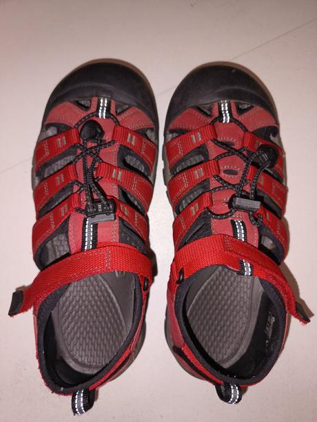 Športové sandále, keen,38