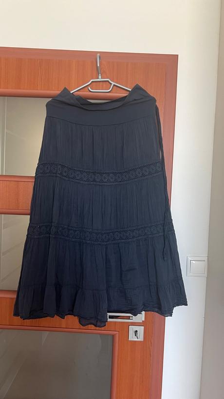 Sukne dlhé - rôzne, minim. nosené, m