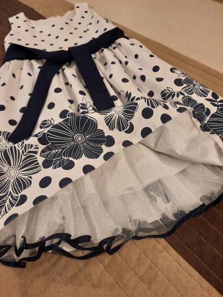 Šaty pre dievča, 134