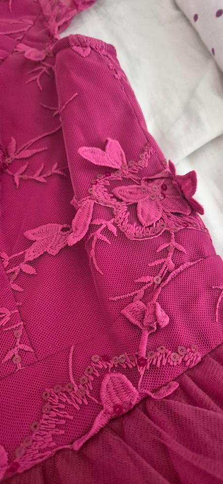 Šaty chi chi london, 40