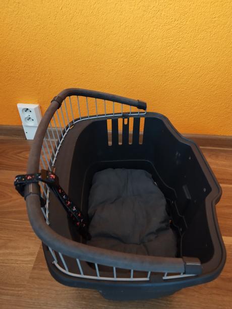 Košík na bicykel pre psíka,