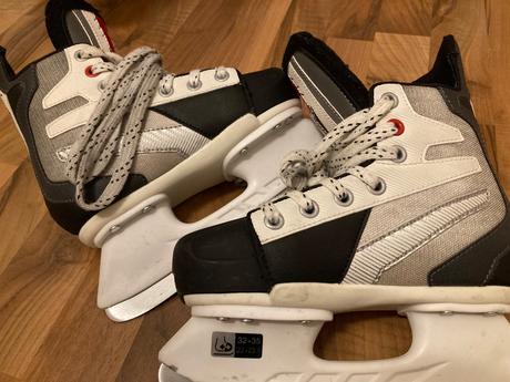 Detske hokejove korcule 32-35, 35