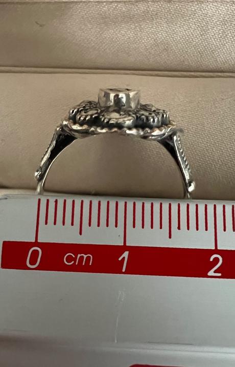 Strieborny prsten a 18k zlato, 