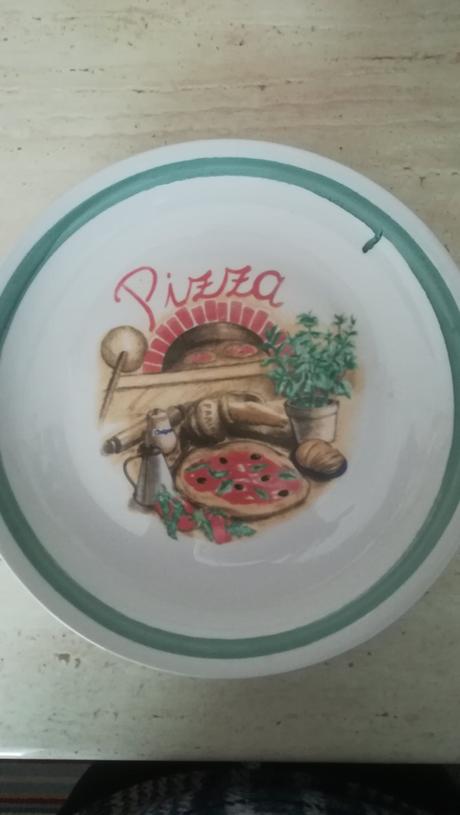 Tanier na pizzu, 