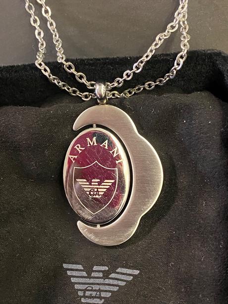 Armani, armani