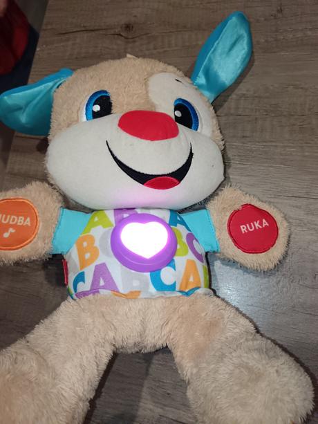 Hovoriaci, učiaci psík fisher price, 