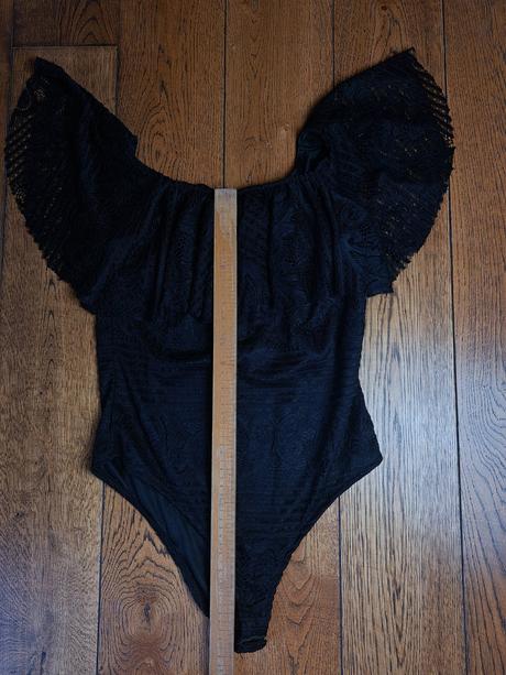Boohoo čierne čipkované body, l