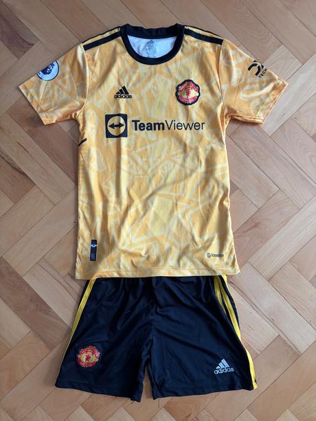 Brankársky set manchester united (158/164), 158
