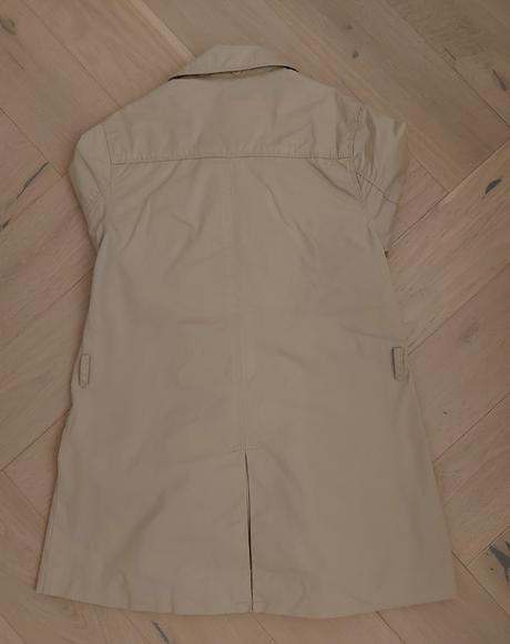 Béžový plášť, takko,164