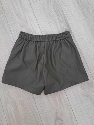 Kožené kraťasy, takko,134