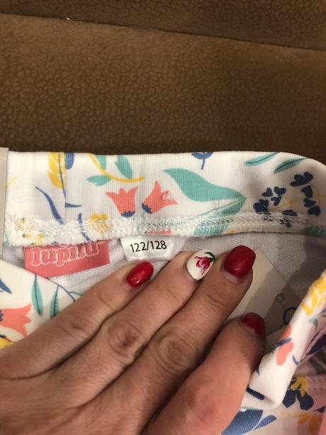 Trička a džegínsy 122/128, lupilu,122