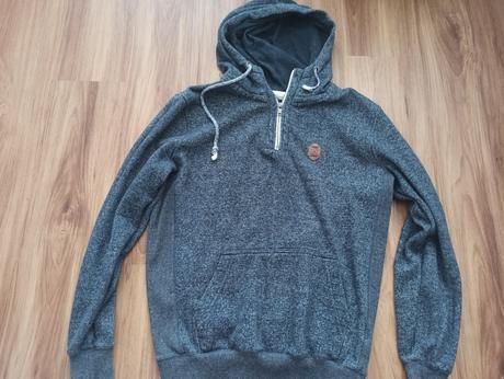 Hrubšia mikina, house,m