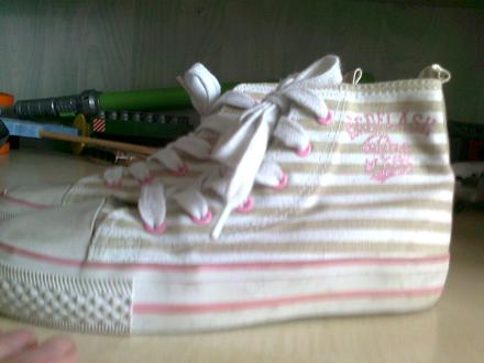 Plátené tenisky, 31