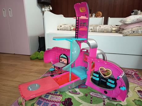 L.o.l. surprise karavan, 