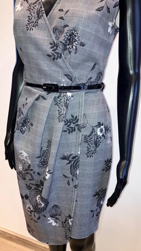 Dámske elegantné kvetované šaty, l