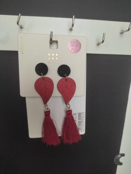 Strapcové náušnice, takko