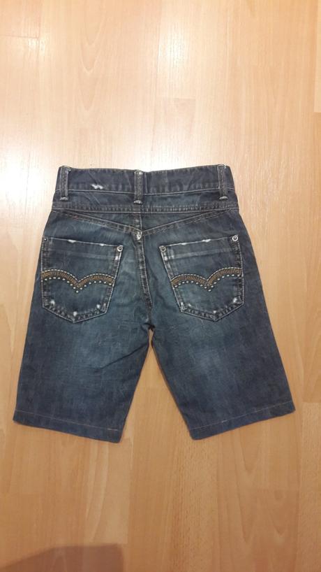 Stylove znackove kratase roberto cavali, abercrombie&fitch,122