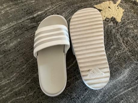 Adidas papuce, adidas,39