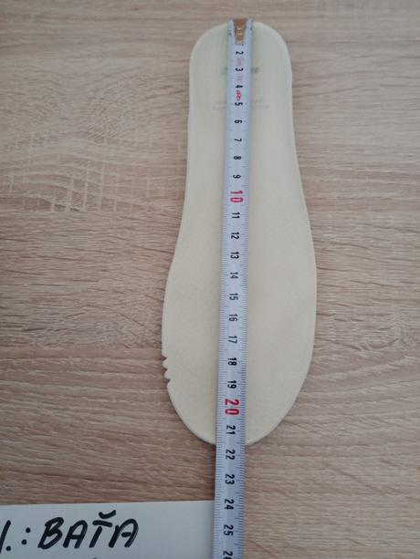 Dievčenské balerínky zn.bata veľ.33, baťa,33