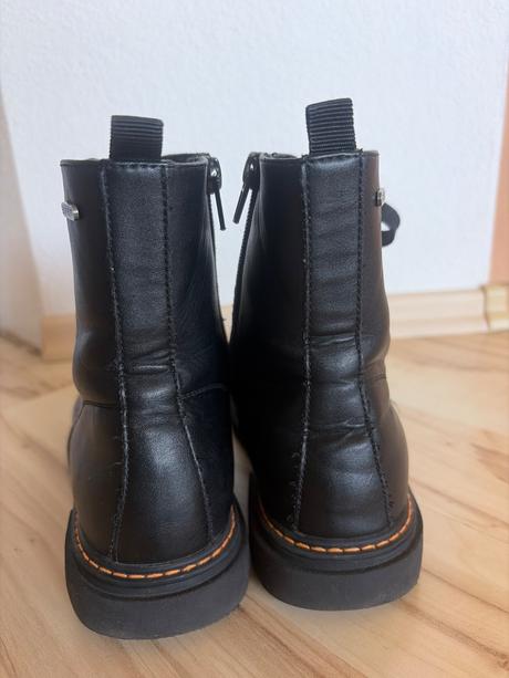 Predám čižmičky, esprit,35