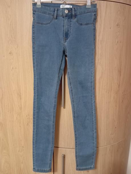 Rifle skinny 32, sinsay,32