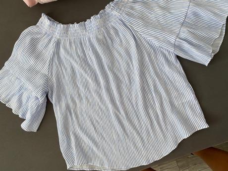 Pasikovana bluzka s pekným rukavom, h&m,44
