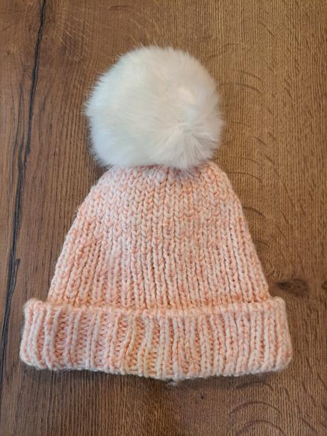 Zimná čiapka v 62, f&f,62