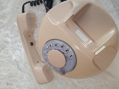 Retro telefón, 