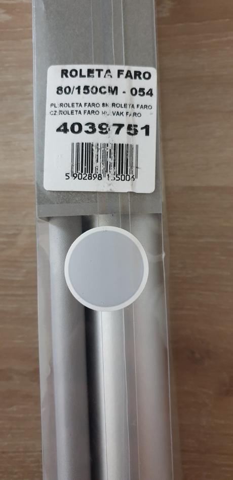 Zatemňujúca roleta,