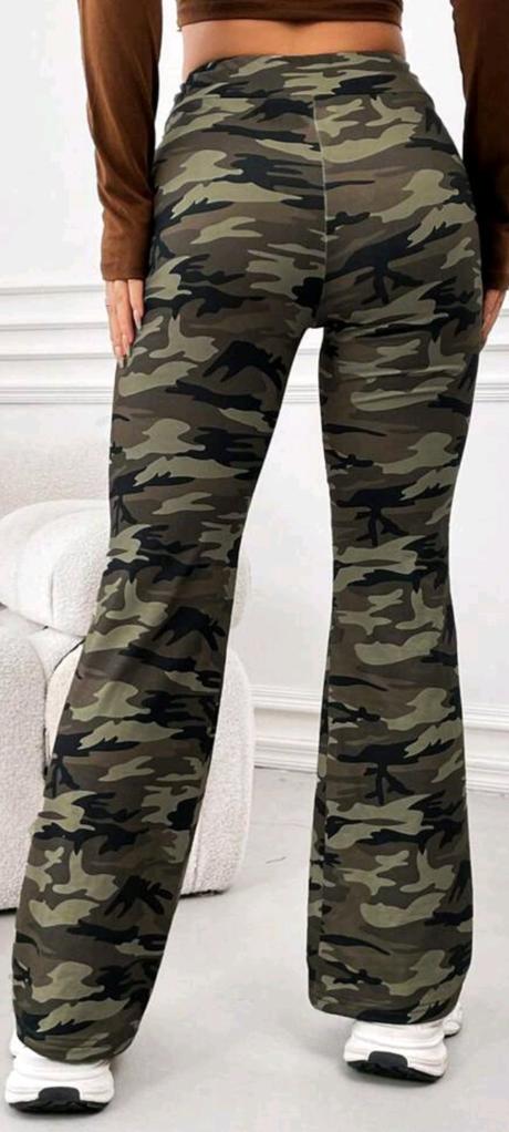 Dámske maskáčové tepláky, l