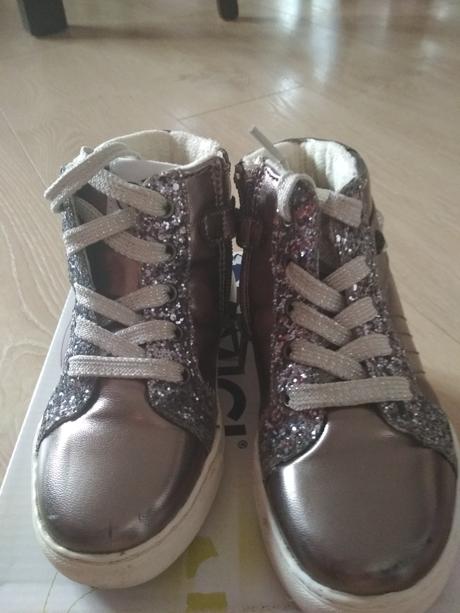 Prechodné topánočky, primigi,26