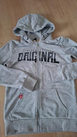 Mikina authority, authority,152