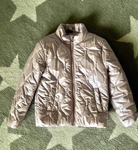 Prechodna bundička, 134