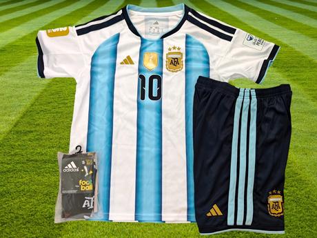 Argentínsky reprezentačný dres messi world cup 202, adidas,134 / 140 / 146 / 152 / 158