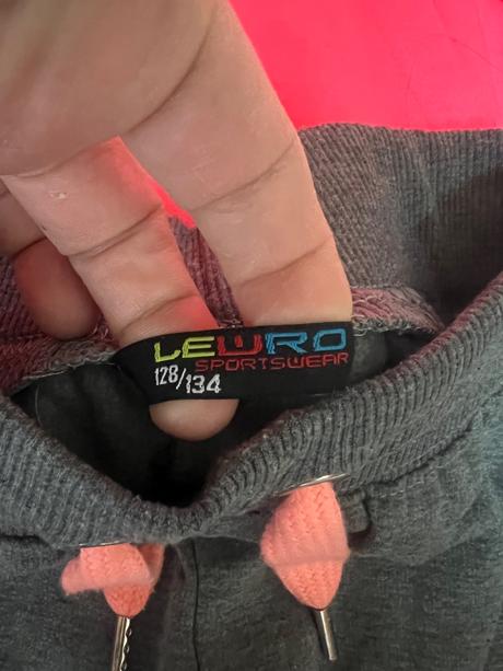 Teplakova supeava lewro, lewro,128