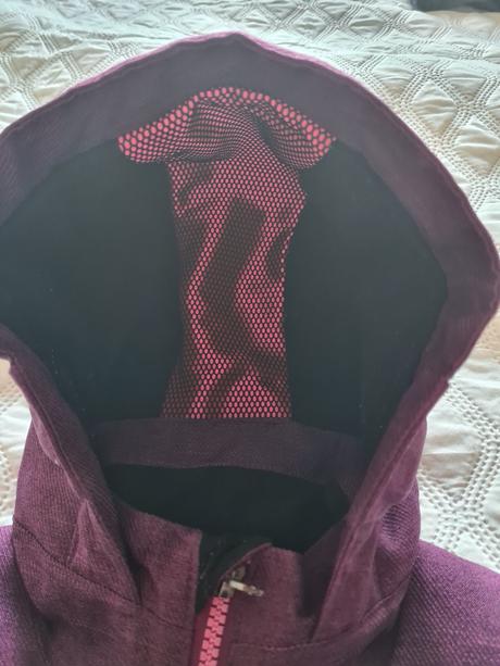 Zimná vetrovka, 152