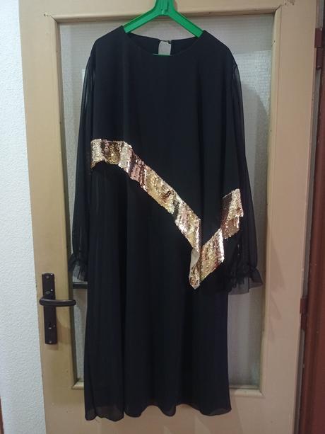 Slávnostné šaty, 54