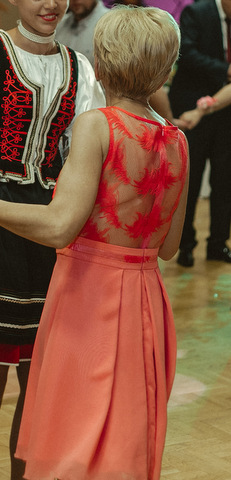 Damske spolocenske saty, 36