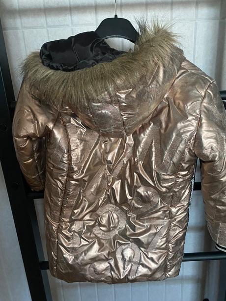 Dievčenská zimna bunda, 140