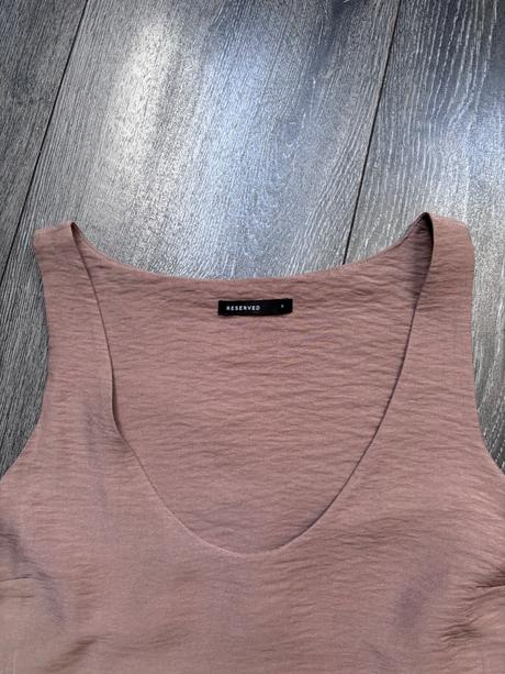 Top reserved, reserved,s