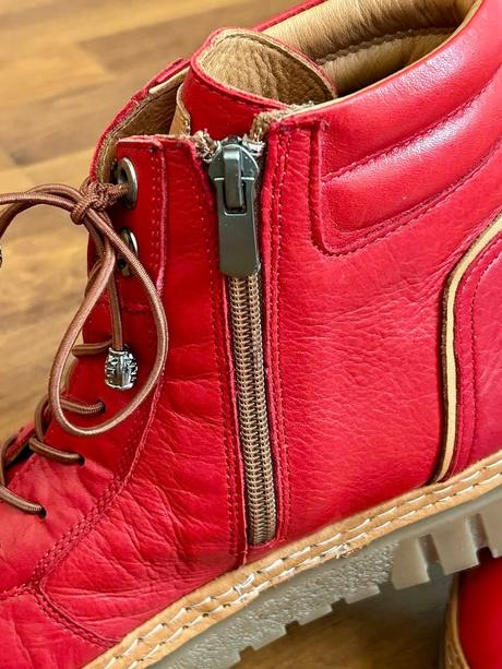 Celokožené červené topánky zn.baťa č.40, baťa,40